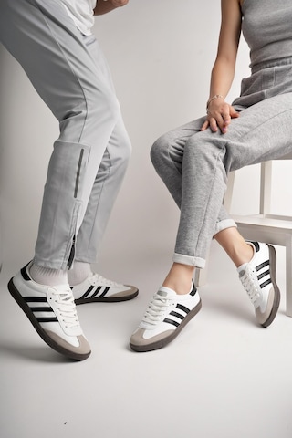 Muggo Jabbar Unisex Ortopedik Günlük Garantili Bağcıklı Yürüyüş Koşu Sneaker Spor Ayakkabı Beyaz - Siyah