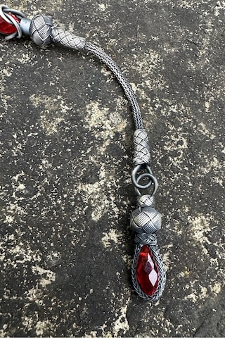 Zamansız Şıklık - Kristal Taşlı Oksitli Gümüş Kazaziye Tekli Tesbih Püskülü