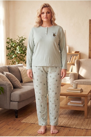 Seboteks Şardonlu İnterlok Kumaş Yakası Düğmeli Kışlık Büyük Beden Kadın Pijama Takımı 2700 Yeşil
