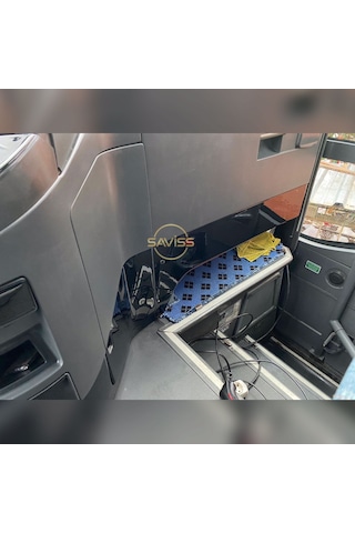 Mercedes Travego Full Set Parlak Siyah Torpido Maun Kaplama,Konsol Kaplama (Parlak Siyah)
