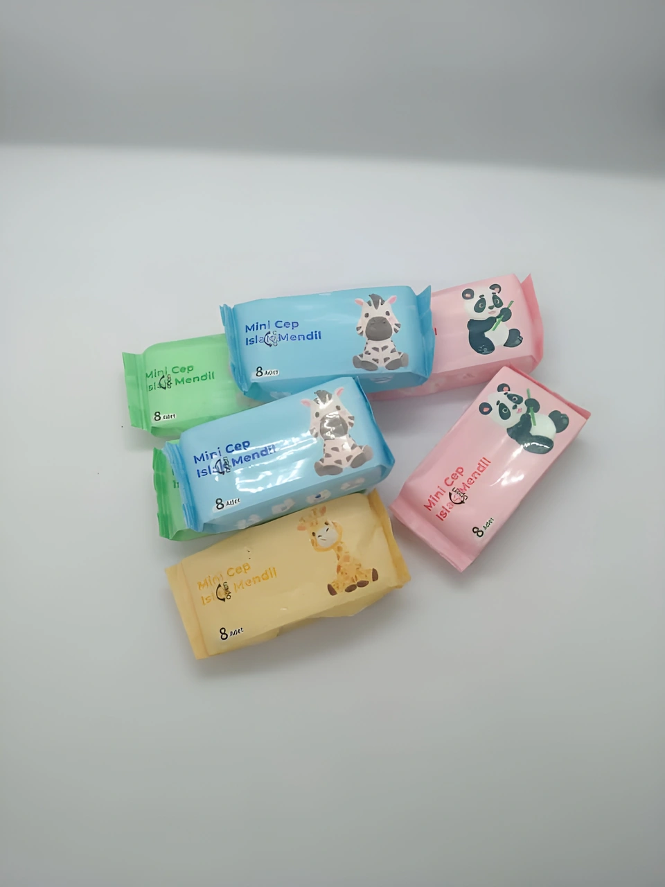 Cep & Çanta Boy 4 Adet 8 Li Paket Islak Mendil 32'li Set