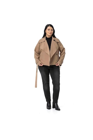 Büyük Beden Mono Yaka Kemerli Astarlı Kısa Vizon Trençkot Vizon