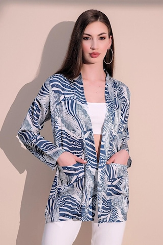 Kadın Mavi Safari Desen Yeni Moda Saten Çift Cepli Salaş Kimono Ceket - Tesettüre Uygun Mavi