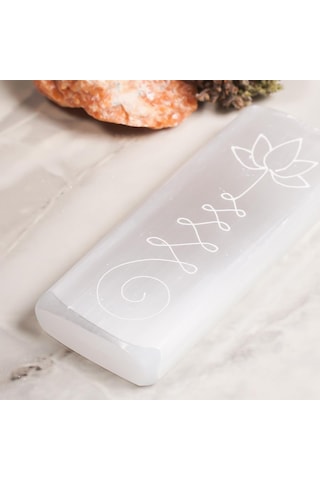 Selenit Lotus Temalı Doğal Taş