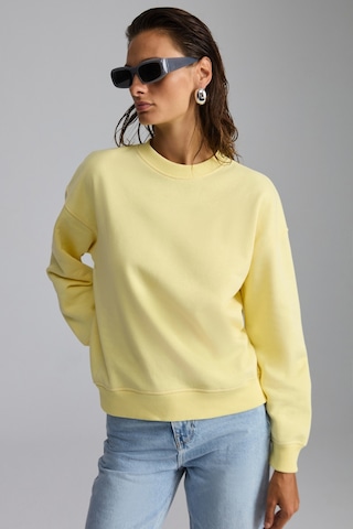 Vaneltına Kadın Içi Polarlı 3 Iplik Organik Pamuk Oversize Basic Bisiklet Yaka Sarı Sweatshirt