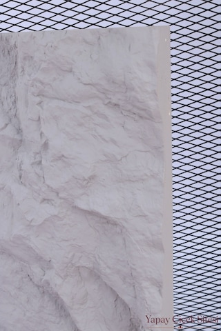 Yapay Çiçek Sitesi Boyanabilir Poliüretan Panel Kaya Model 60x120 Cm Ekru