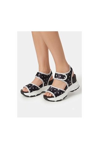 Elvı Siyah Kadın Dolgu Topuklu Spor Sandalet 9 Cm Siyah