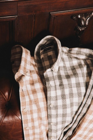 AC&Co / Altınyıldız Classics Erkek Ekru Lacı Comfort Fit Rahat Kesim Düğmeli Yaka Flanel Oduncu Gömlek Ekru - Lacivert