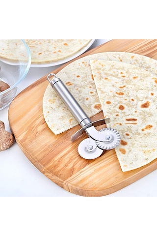 Konyax Çift Başlıklı Pizza Hamur Bıçağı Diğer