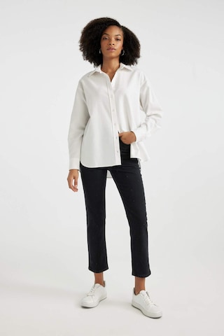 DeFacto Oversize Geniş Kalıp Oxford Uzun Kollu Gömlek V2439AZ24SPWT32