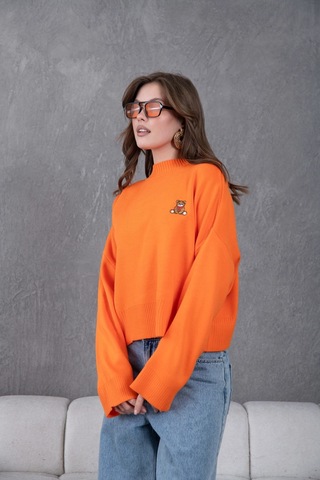 Kadın Dik Yaka Oversize Nakışlı Triko Kazak Turuncu