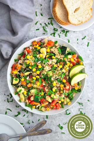 Yörem Afyon Sağlıklı Sofraların Vazgeçilmezi Şef Tariflerin Sırrı Salata Baharatı Karışımı 65gr.