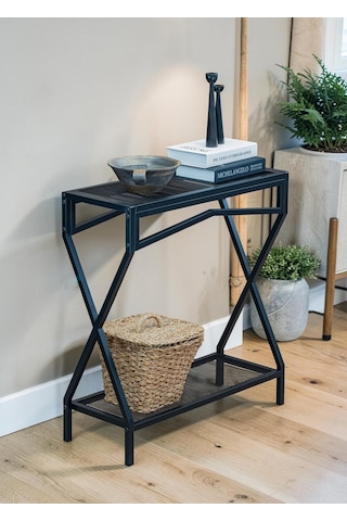 Dekoratif Metal Dresuar Siyah Metal Raflı Stand Çok Amaçlı Salon Ve Hol Rafı