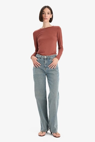 Defacto Slim Fit Dar Kesim Bisiklet Yaka Basic Düz Uzun Kollu Tişört D3756ax25aubr228 Bordo
