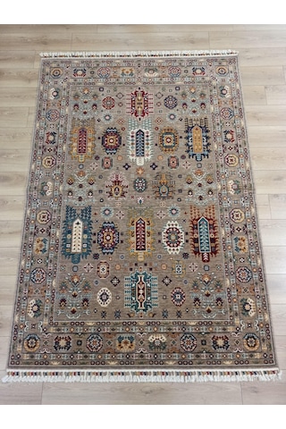 Çam Halı Sultani 807 Vizon Yün Ve Bambu İle Özel Tezgahlarda Üretilen Otantik Desenli El Emeği Modern Uşak Halısı Vizon