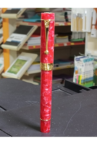 Jinhao Prestij 100 Serisi Dolma Kalem Geleneksel Ef Uçlu,kırmızı Mermer Desen Gövde Reçine Ve Pigment Boya İle Kaplıdır,mürekkep Ve Kartuşlu Kullanıma Uygundur