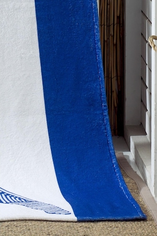 Köpek Balığı Baskılı Mavi Plaj Havlusu 70X155Cm