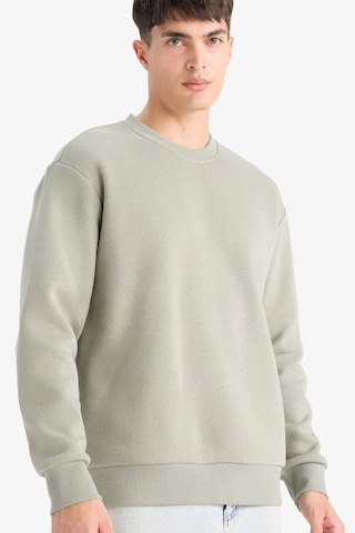 Defacto Relax Fit Bisiklet Yaka Kalın İçi Yumuşak Tüylü Basic Düz Sweatshirt T5139az25augn931 Yeşil