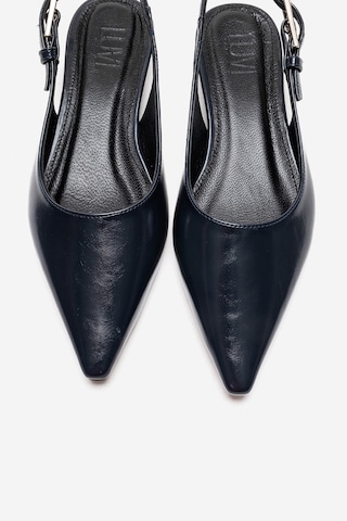 Luvishoes Jenna Lacivert Cilt Sivri Burunlu Kadın Alçak Topuklu Ayakkabı