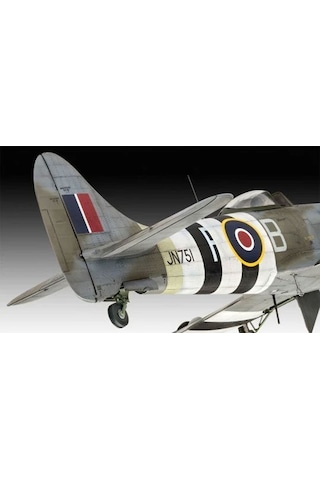 Revell Maket Seti Hawker Tempest 03851