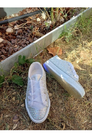 Scarpe Magiche Kız Çocuğu Gümüş Renkli Bağcıklı Ayakkabı 31-35 Numara Arası Işıksızdır Gümüş