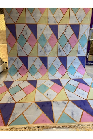 Dekoratif Yıkanabilir Halı Yeni Nesil Kaymaz Taban Salon Halısı Modern Pembe Geometrik Desenli Pembe