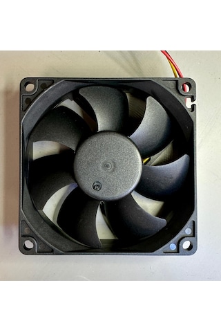 12v 80x80 Hengtai Fan 3 Pin