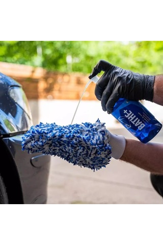 Gyeon Q²m Bathe+ Plus Seramik Bazlı Ph Nötr Cilalı Oto Şampuanı 500 Ml -su İtici Araç Yıkama Köpüğü
