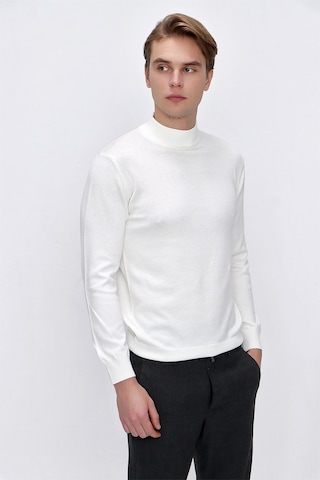 Morven Basic Dinamik Fit Rahat Kesim Yarım Balıkçı Yaka Triko Kazak 99kc017002454 Ekru