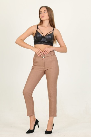Neşeli Butik Kadın Camel Kemerli Yüksek Bel Havuç Pantolon Qns033