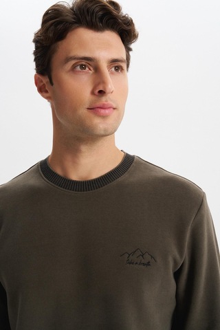 AR-MA Arma Erkek Regular Fit Örme Selanik Sweatshirt %65 Pamuk %35 Polyester, Karbon Fırçalı, Basic Bisiklet Yaka K30124698902 Haki