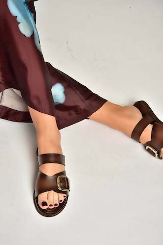 Fox Shoes Y390350703 Kahverengi Hakiki Deri Kadın Terlik Kahverengi