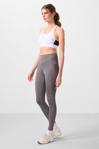 Koyu Gri Standart Fit Esnek Performans Kadın Tayt - 94666 Koyu Gri