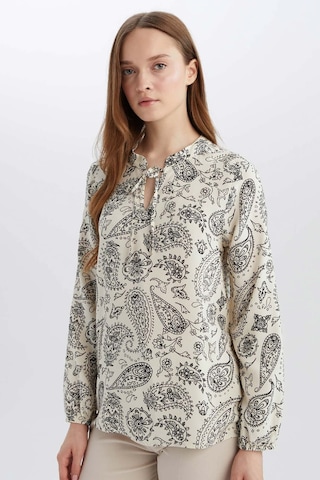 DeFacto Regular Fit Bağcıklı Yaka Desenli Uzun Kollu Bluz N1809AZ25SPBK81