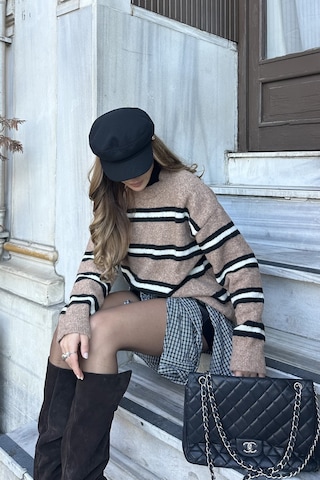 Laluvia Kahverengi Renkli Çizgili Oversize Triko Kazak - 2516 Kahverengi