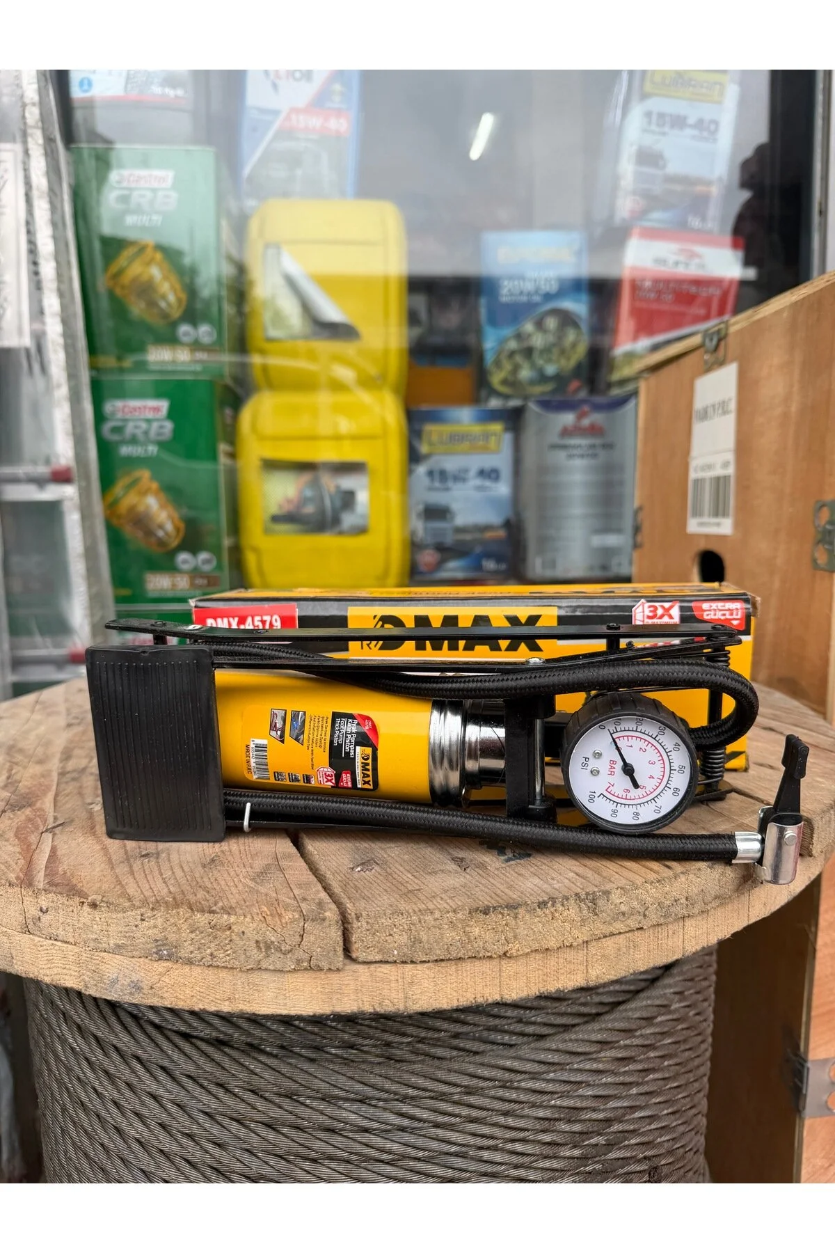 Dmax Dmx-4579 Kalın Pistonlu Manometreli Oto Motosiklet Bisiklet Lastik Şişirme Pompası Dmax Dmx-4579 Kalın Pistonlu Manometreli Oto Motosiklet Bisiklet Lastik Şişirme Pompası