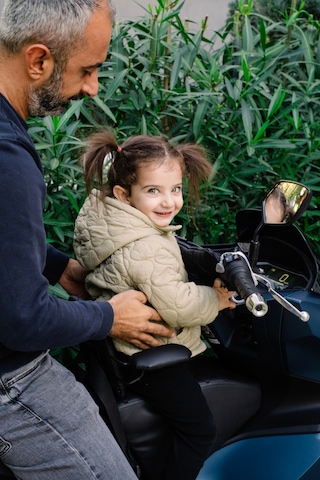 Honda Forza Motosiklet Çocuk Koltuğu, Siyah Deri, Kolsuz, 4-8 Yaş Arası, li