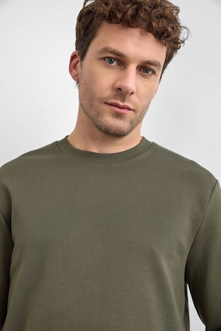 Backandbond Haki Regular Fit Bisiklet Yaka Sweatshirt