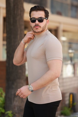Veraura Lifestyle Erkek Yarım Balıkçı Yaka Kısa Kollu T-shirt bej