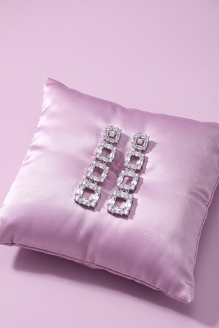 Valmont Accessories Zirkon Taşlı Geometrik Kare Sallantılı Kadın Küpe Gümüş Renk Şık Abiye Tasarım