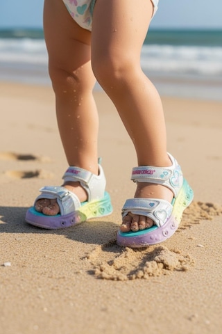Marco Kids 207 Hafif Kız Çocuk Işıklı Rahat Sandalet Beyaz