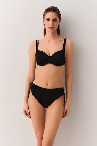 Suwen Balenli Körüklü Toparlayıcı Bikini Üst Sbn25940012 Siyah