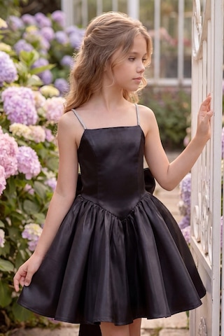 Butik Happy Kids Kız Çocuk Abiye Siyah Monoray Parlak Kumaş Taş Askılı Fiyonklu Kalarık Prenses Abiye Elbise 9-12 Yaş Mezuniyet Düğün Davet Elbisesi