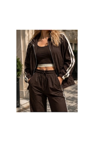Kadın Koyu Kahverengi Spor Takım Şerit Detaylı Crop, Oversize Ceket Ve Lastikli Bağcıklı Pantolon - 2322 M