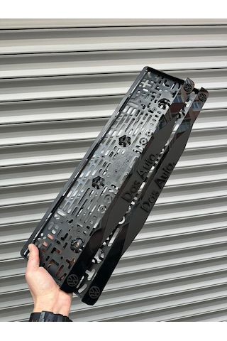 Vipplaka Das Auto Uyumlu Ortası Mat Plakalık