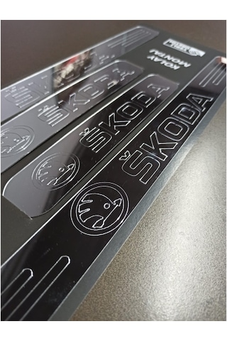 Skoda Yeti Kapı Eşiği Set + Çamurluk Vent Krom Görsel