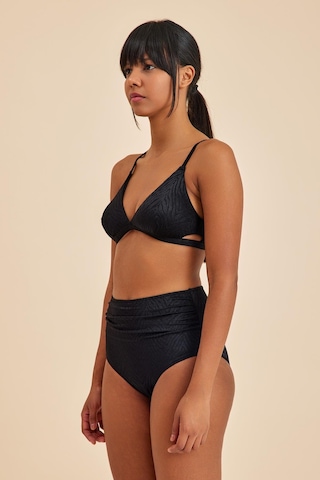 Amarelle Bali Siyah Yüksek Belli Toparlayıcı Bikini Alt Siyah