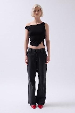 Soonaksesuar Kayık Yaka Yırtmaç Detay Bluz Siyah