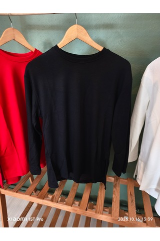 Trendall Siyah Renk Yırtmaç Detaylı Uzun Kollu Bisiklet Yaka Tshirt