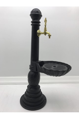 Döküm Çeşme Meydan Yuvarlak Çeşme